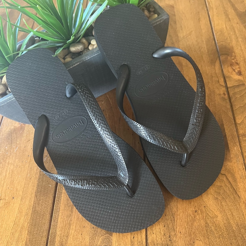 HAVAIANAS Black size 39-40 • PRELOVED